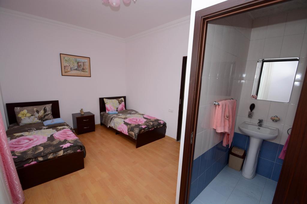 Bonjour Guest House Jerevan Eksteriør bilde