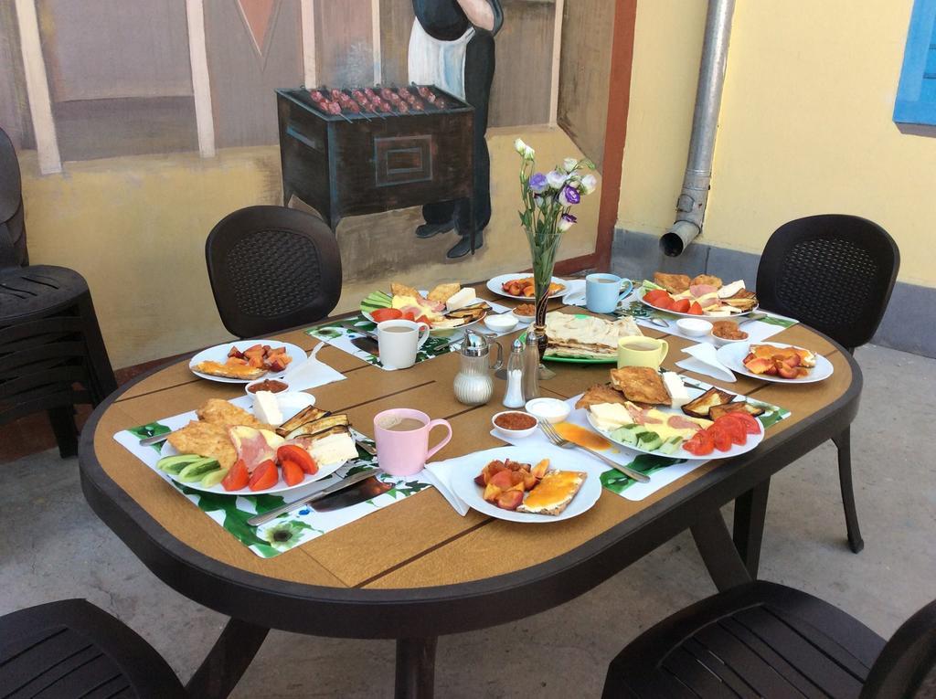 Bonjour Guest House Jerevan Eksteriør bilde