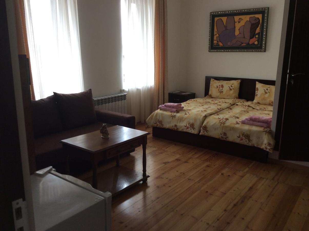 Bonjour Guest House Jerevan Eksteriør bilde